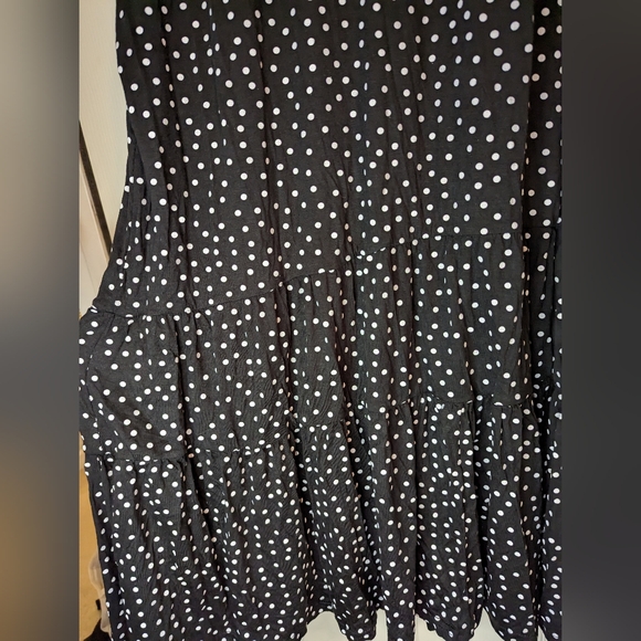 Wednesdays Girl black and white polka dot dress stretchy size 26  NWT - Picture 5 of 12